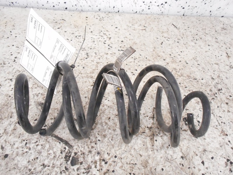 Nissan Versa Rear Coil Spring Pair Driver Left Passenger Right OEM 17 18 2019