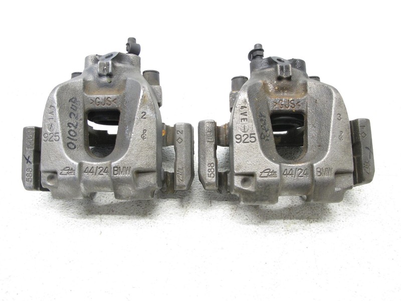 09-17 BMW F01 F02 740Li 550i GT BRAKE CALIPER PAIR SET REAR LEFT RIGHT OEM 01022