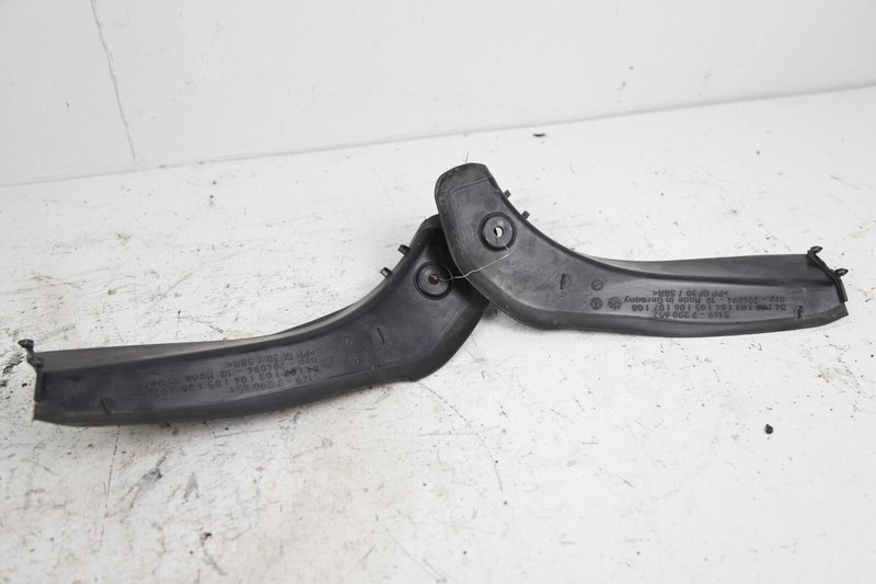 2012-2018 BMW F30 REAR LEFT & RIGHT TAILLIGHT DRIP RAIL COVER TRIM PANEL OEM