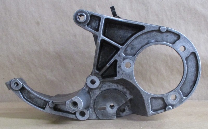 USED FORD OEM POWER STEERING AND A/C BRACKET F6DE-3D691-AB