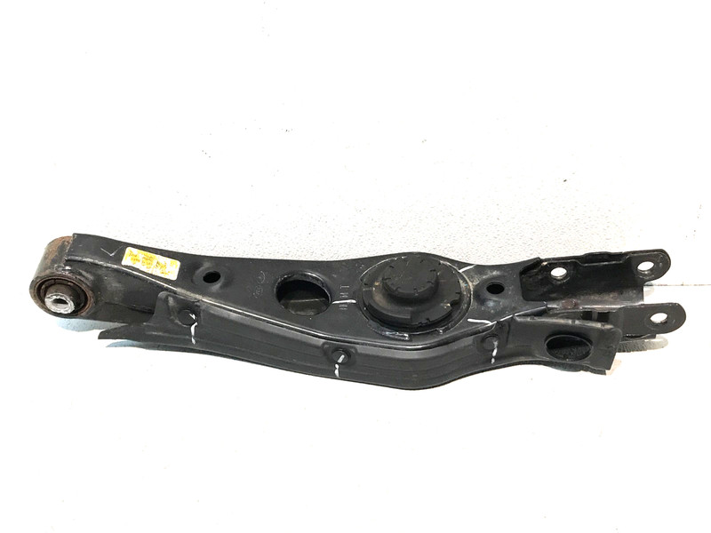 2022 - 2024 HYUNDAI SANTA CRUZ REAR LEFT DRIVER LOWER CONTROL ARM OEM 10k