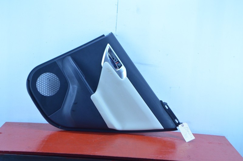 11-17 LEXUS CT200H REAR RIGHT PASSENGER SIDE INTERIOR DOOR PANEL OEM