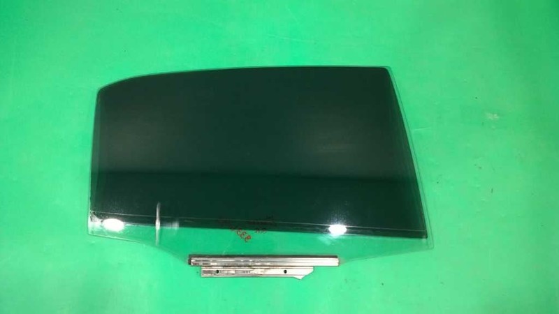 14 15 16 17 18 19 COROLLAPASSENGER RIGHT REAR WINDOW DOOR GLASS OEM 3336-43