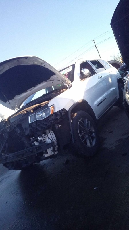 2019 Jeep Grand Cherokee Suspension Assembly - Used, 58K Miles, White