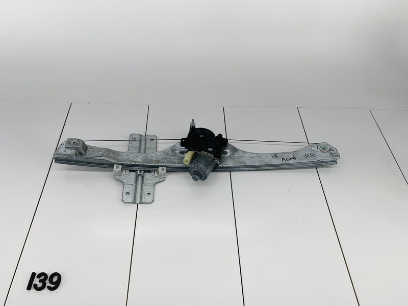13-16 GMC ACADIA REAR RIGHT PASSENGER SIDE DOOR WINDOW REGULATOR & MOTOR OEM