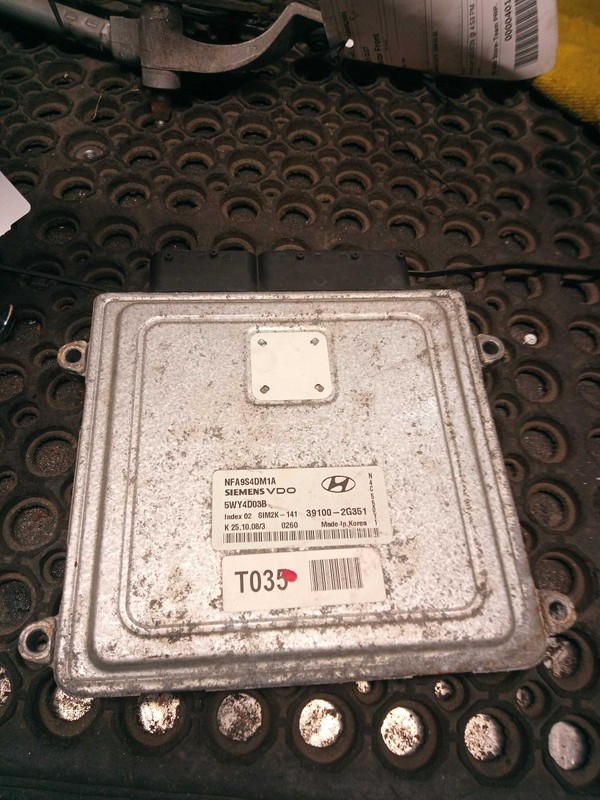 2009 Hyundai Sonata Engine Control Module ECM OEM 391002G350 228K Miles