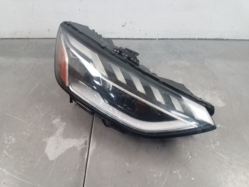 2022 Audi S4 Quattro B9 Right Passenger LED Head Light - * #3249 B6