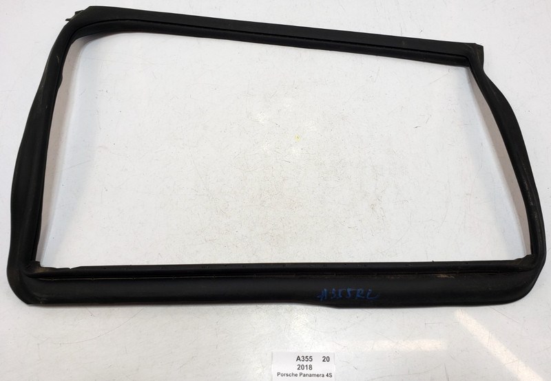 ✅ 17-23 OEM Porsche Panamera 4S 971 Rear Left Driver Door Window Outer Seal