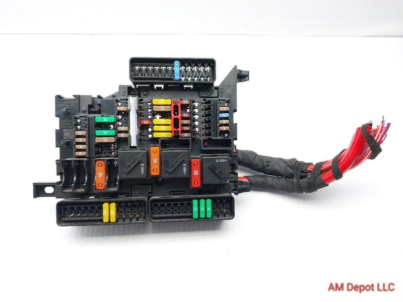 2015 Mini Cooper S F56 F55 F57 F54 Fuse Box Carrier Cabin Power Distribution