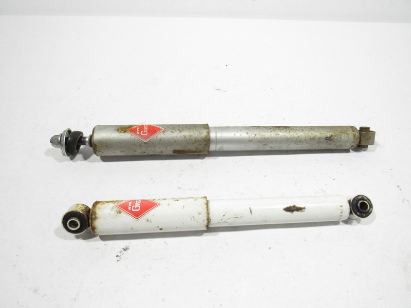 Ford Mustang GT 2004 Rear Right Passenger Shocks Struts Absorber Set 99-04 |:O