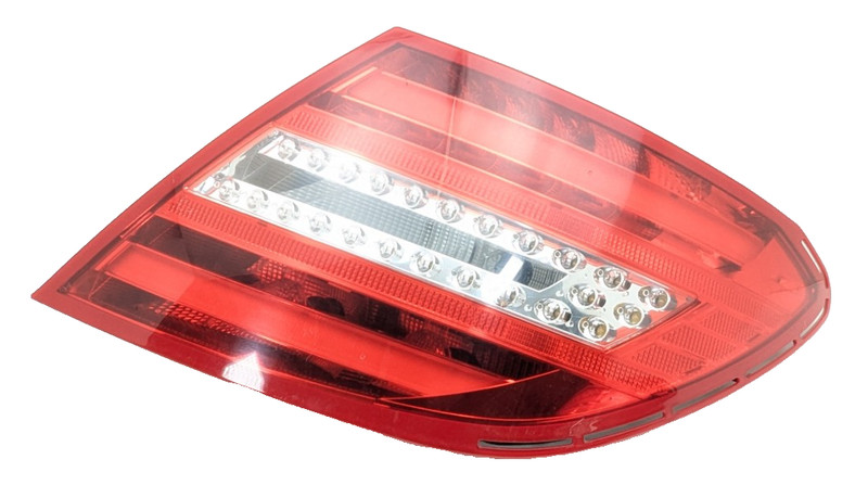12-14 Mercedes W204 C250 Tail Light Lamp LED Right Passenger Side 2049060703