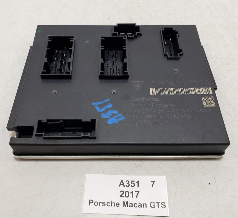 ✅ 15-18 OEM Porsche Macan GTS 95B Rear Body Computer Control Module BCM 34k