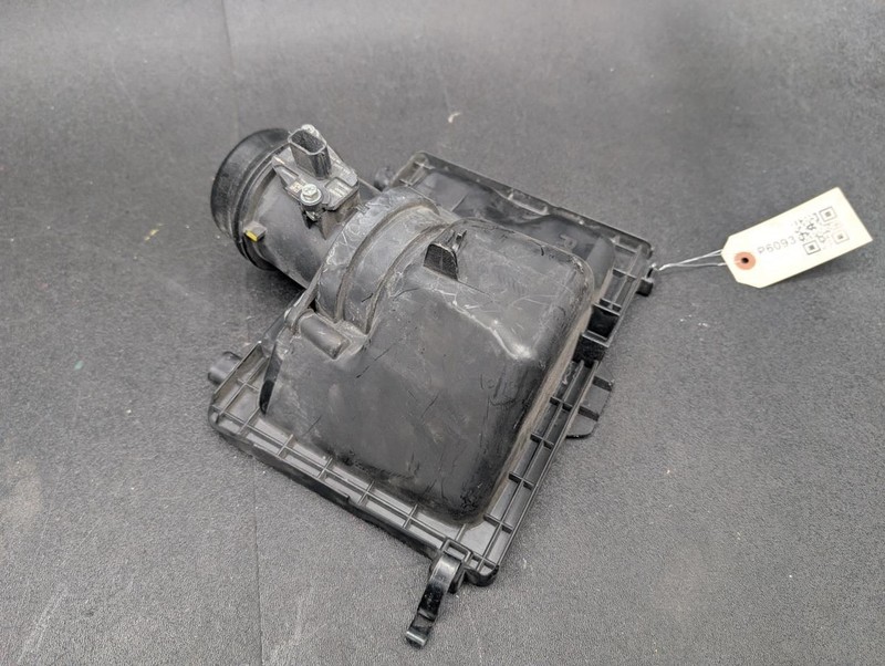 Right Air Cleaner Upper Cover w/ Air Flow Sensor 2019 Infiniti Q50 2016 - 2024 X