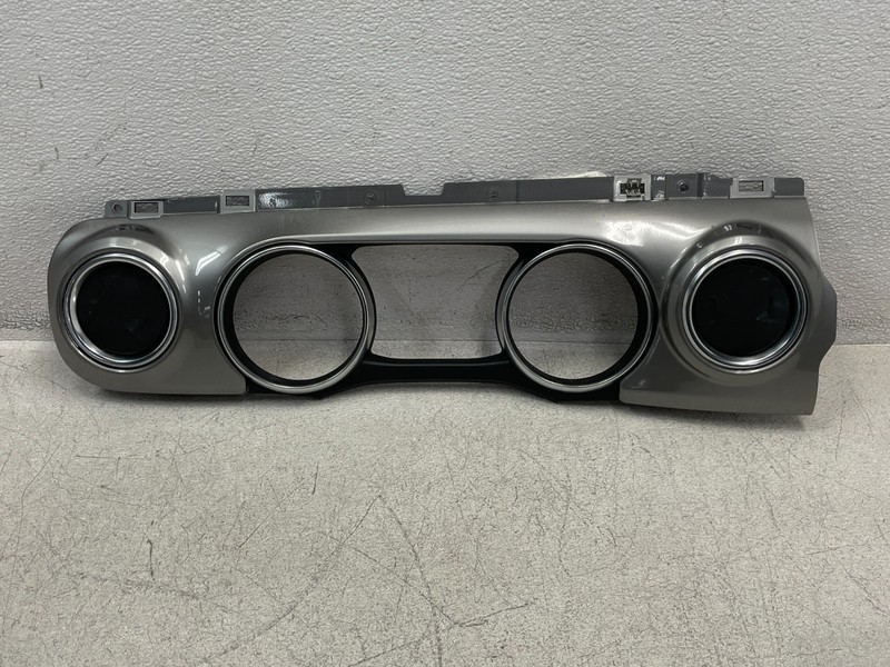 18 19 20 21 Jeep Wrangler Speedometer Instrument Cluster Trim Bezel 1623 OEM