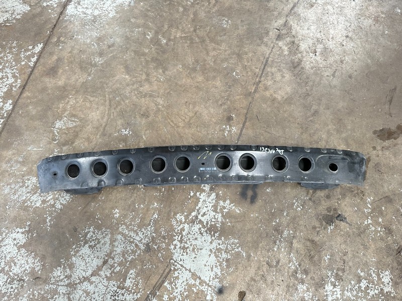 10-17 Mercedes-Benz C-E-Class REAR BUMPER REINFORCEMENT IMPACT CRASH BAR OEM