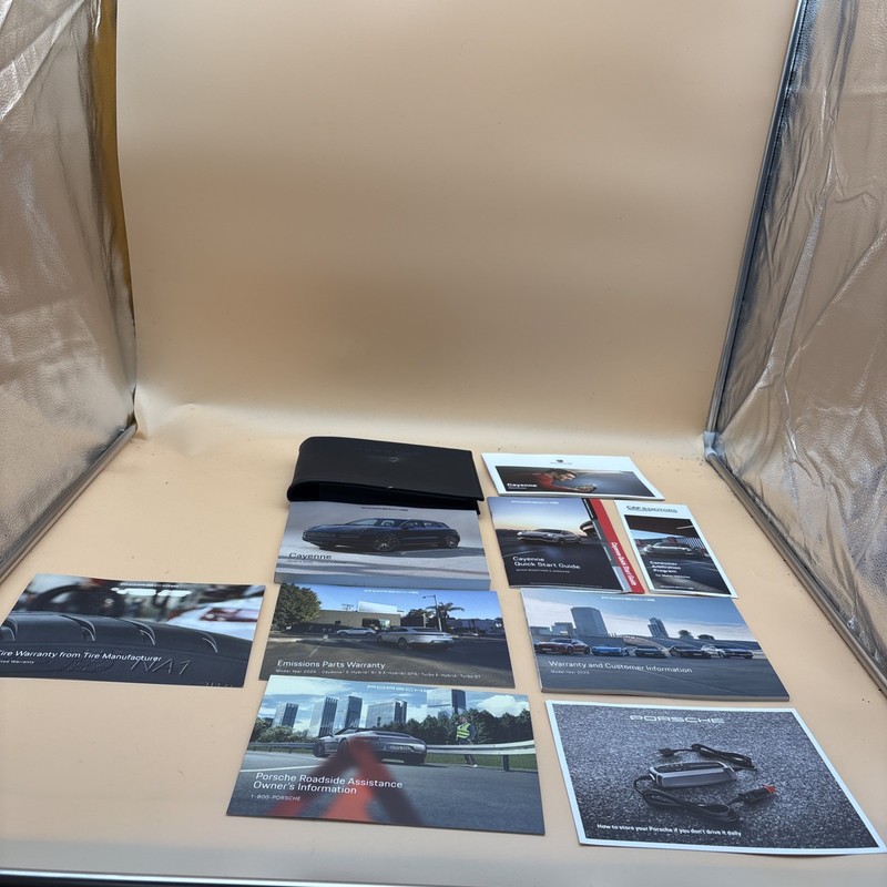 2025 Porsche Cayenne Owners Manual Quick Start Guide W Case BASE S TURBO V6 V8
