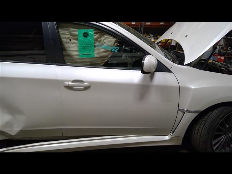 Passenger Front Door White 37J Electric Turbo Fits 08-14 IMPREZA 720223