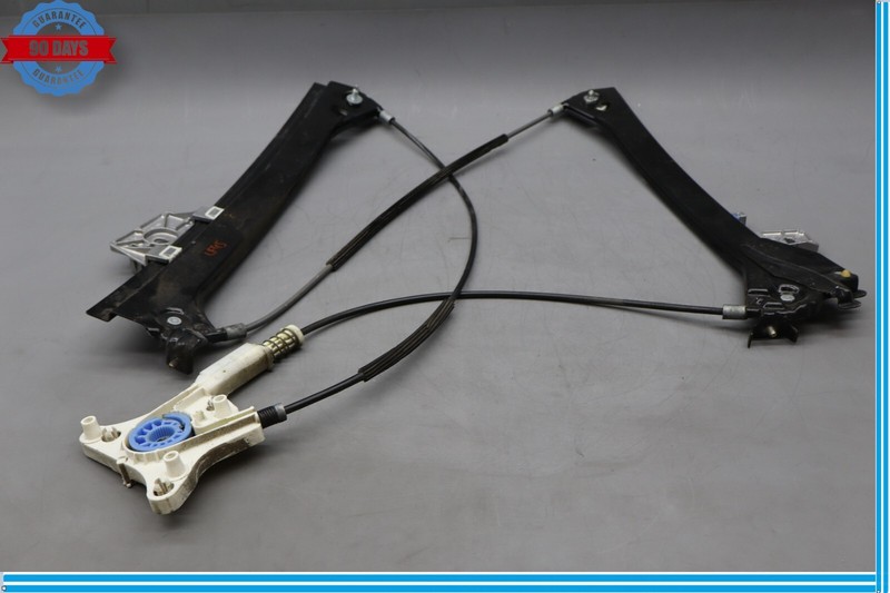 03-06 Mercedes CLK500 CLK550 W209 Front Left Side Door Window Ragulator Oem