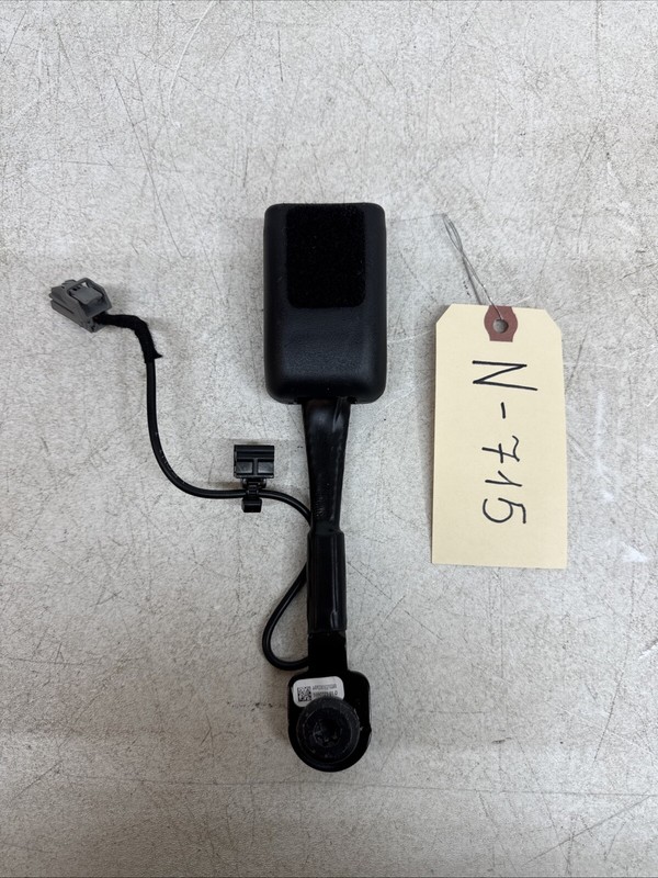 ⚡️20-22 Tesla Y 3 FRONT RIGHT LEFT SEAT BELT SEATBELT BUCKLE 715 B38