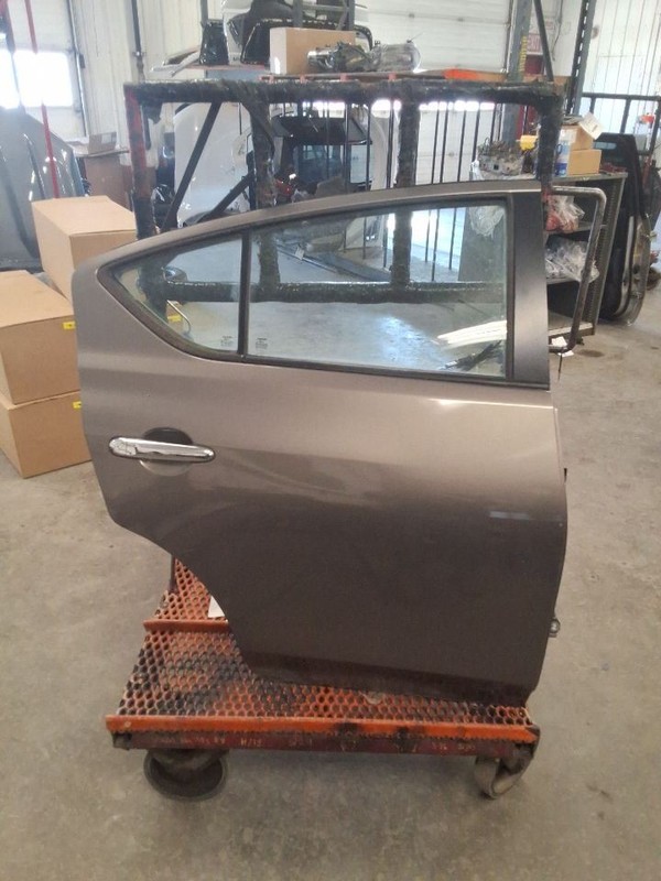 Passenger Right Rear Side Door Sedan Electric Fits 12-19 VERSA 3655905