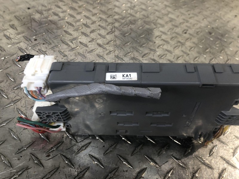 2011-2013 Honda Odyssey Am Fm Cd Player Radio Receiver Oem