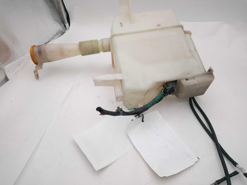 2005 Subaru Legacy Washer Fluid Reservoir OEM Green 3.0L 110k Miles