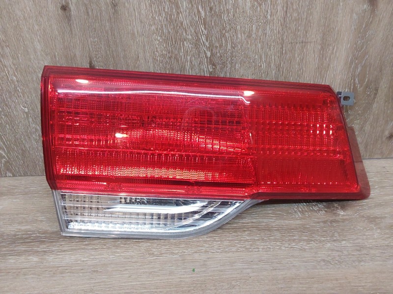 2008-2010 HONDA ODYSSEYLH TAIL LIGHT ASSY OEM