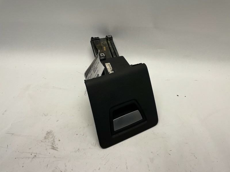 2014-2017 MASERATI GHIBLI DRIVER LEFT DASH COIN POCKET OEM
