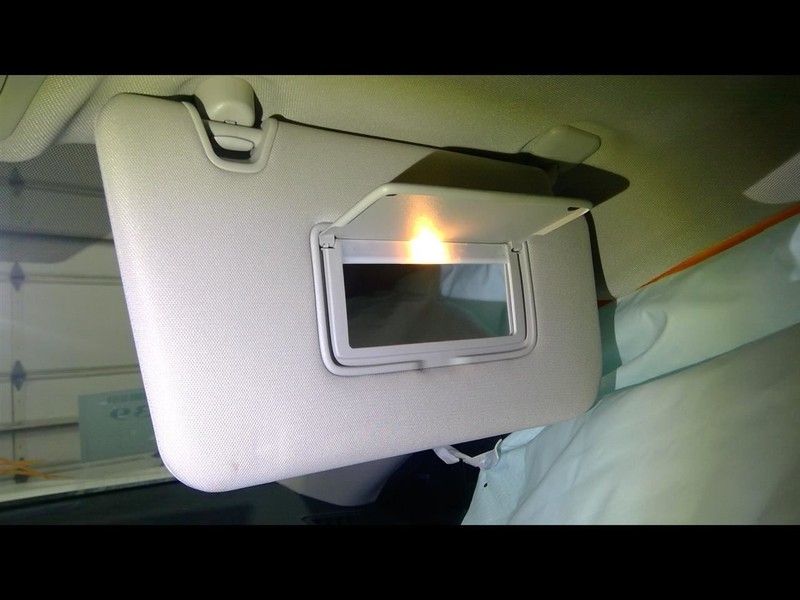 Passenger Right Sun Visor With Illumination Fits 14-17 ROGUE 1687897