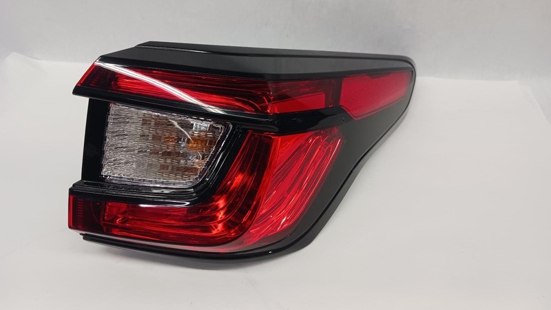 24-'25 SUBARU XV CROSSTREK Right passenger outer Taillight OEM Grade A!