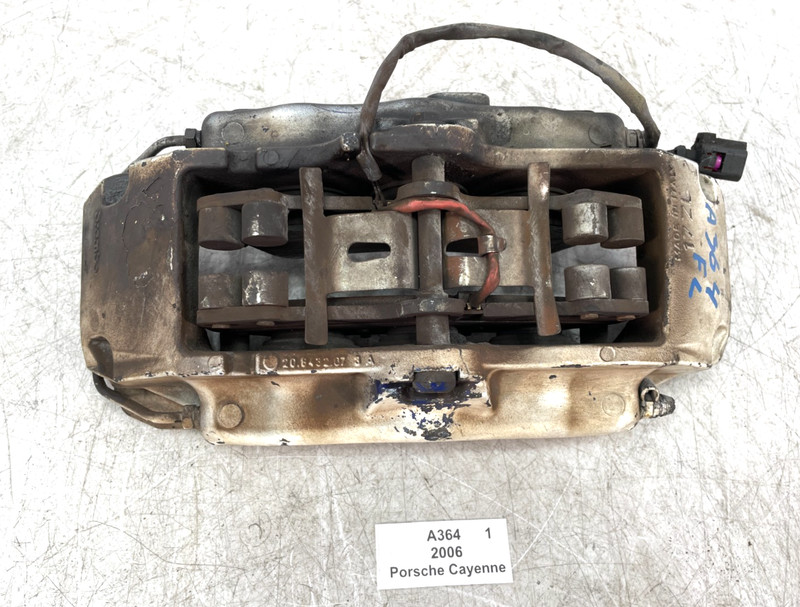 ✅ 03-10 OEM Porsche Cayenne 955 957 Front Left Driver Side Brake Caliper Brembo