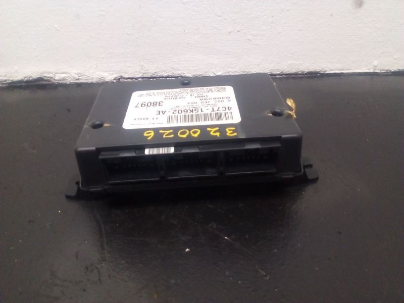 2004 Ford F250SD F350SD Keyless Entry Theft Locking Module OEM 4C7T-15K602-AE
