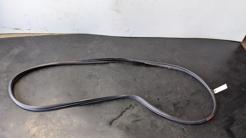 Front Right Door Body Weatherstrip 2020 Mazda CX-5 KB7W-68-911C 2017 - 2023