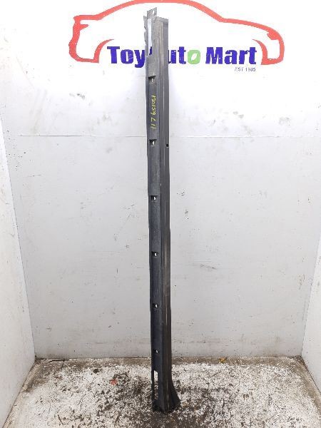 09 10 11 12 13 14 15 16 17 Toyota Venza Driver Left Rocker Panel Moulding 1G3