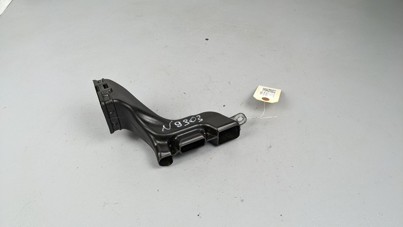 Floor Right A/C Heater Duct 2019 Jeep Cherokee Limited 68103276AC 2014 - 2022