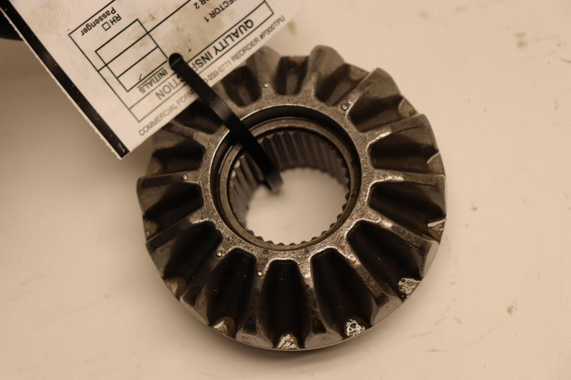 2015-2018 DODGE RAM 2500 6.7L 4X4 FRONT DIFFERNTIAL GEAR 3.42 RATIO OEM