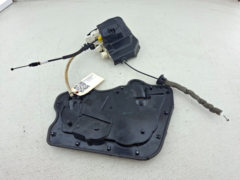11-18 Audi A8 Front RIght Passenger Door Lock Latch Actuator OEM