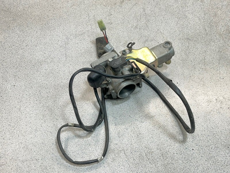 06 Suzuki AN 400 Burgman AN400 Throttle Body TPS