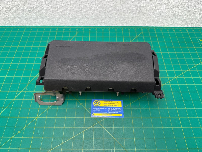 22 Subaru WRX LOWER KNEE TRIM PANEL OEM