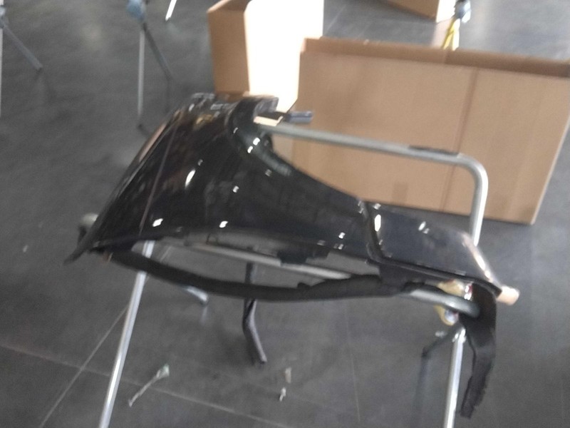 2008 Ford Expedition Right Fender Black 152247 Used OEM Part 27272