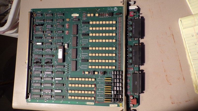 Allen Bradley 8000IOBB 900061-03 A01 T815805 13 T826 Circuit Board