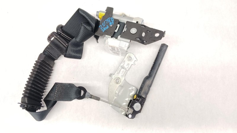 18-'20 FORD F150 Crew Cab right Front Seat Belt passenger retractor OEM
