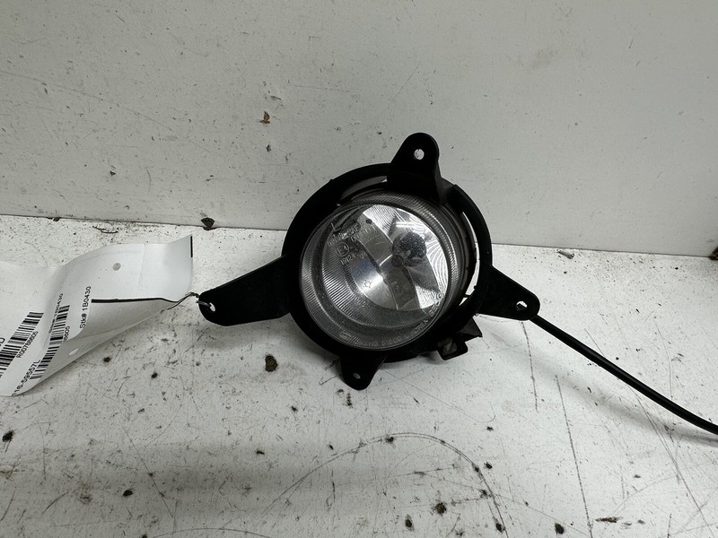 2002-2005 Kia Sedona Left Front Driver Foglamp Foglight Fog Lamp Light Oem