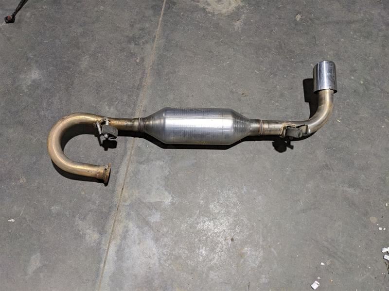 2013-2016 Scion Tc Rear Exhaust Muffler Pipe 17430-36300 1145727