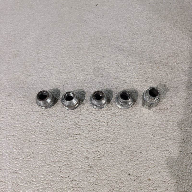 84-96 Corvette C4 Wheel Lock Lug Nut Set Key Aa7457