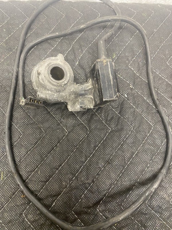 1984 Honda GL1200 A Goldwing Trigger Coil OEM