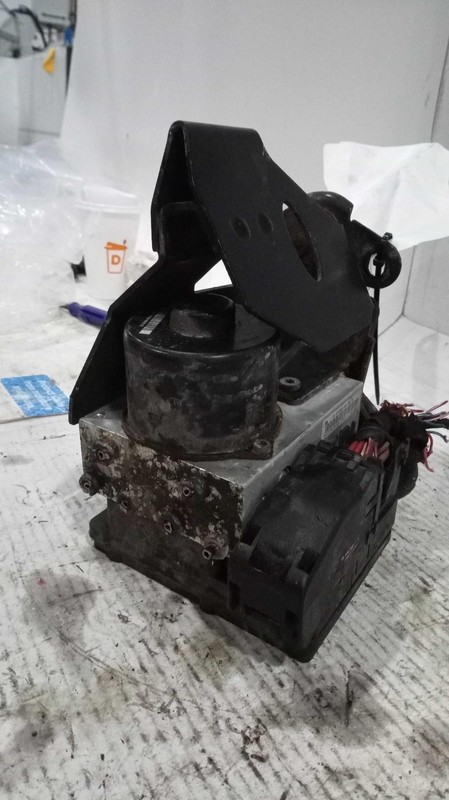 2011 MERCEDES GL-CLASS ABS Hydraulic Assembly OEM 1634300007 181K Miles