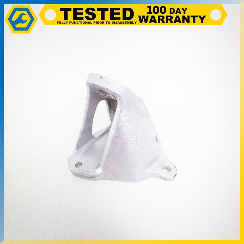 05-13 CHEVROLET CORVETTE C6 RIGHT SIDE ENGINE MOUNT BRACKET OEM