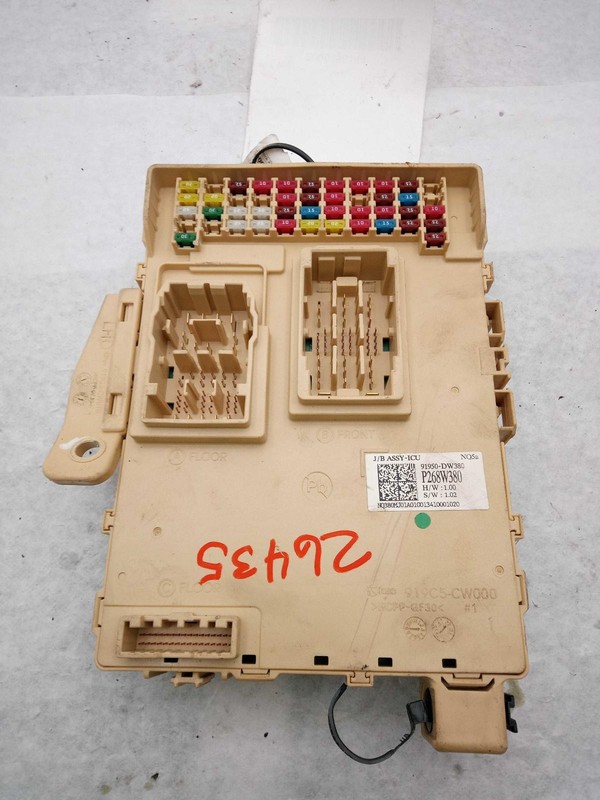 Used Fuse Box Engine fits: 2023 Kia Sportage US built Grade A