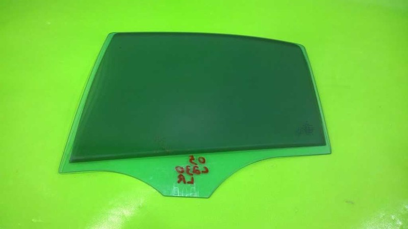 04-07 MERCEDES BENZ C230 DRIVER LEFT REAR WINDOW DOOR GLASS OEM 4012-37